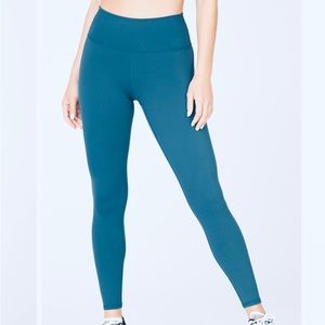 Define Powerhold High-Wasted Legging